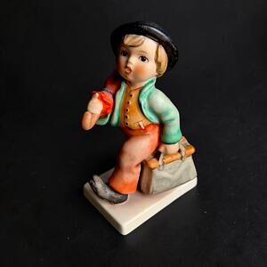 Vintage Goebel Hummel Merry Wanderer Figurine Made In Germany -  5" - 10132